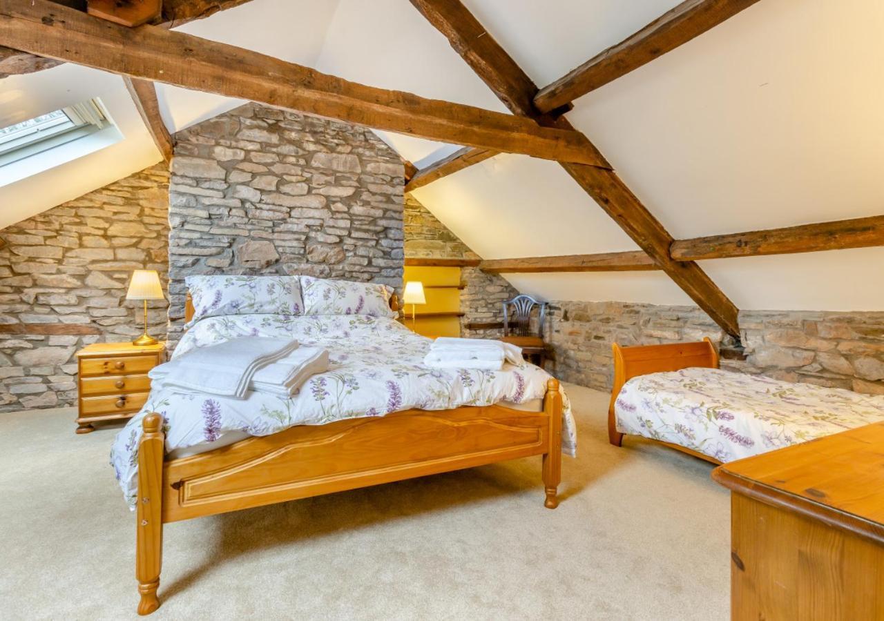 Castell Madoc Cottages Lower Chapel Exteriér fotografie