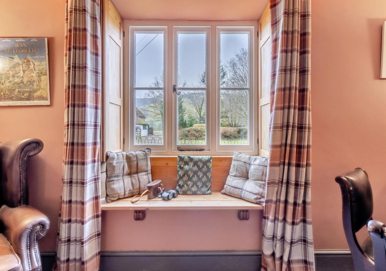 Castell Madoc Cottages Lower Chapel Exteriér fotografie